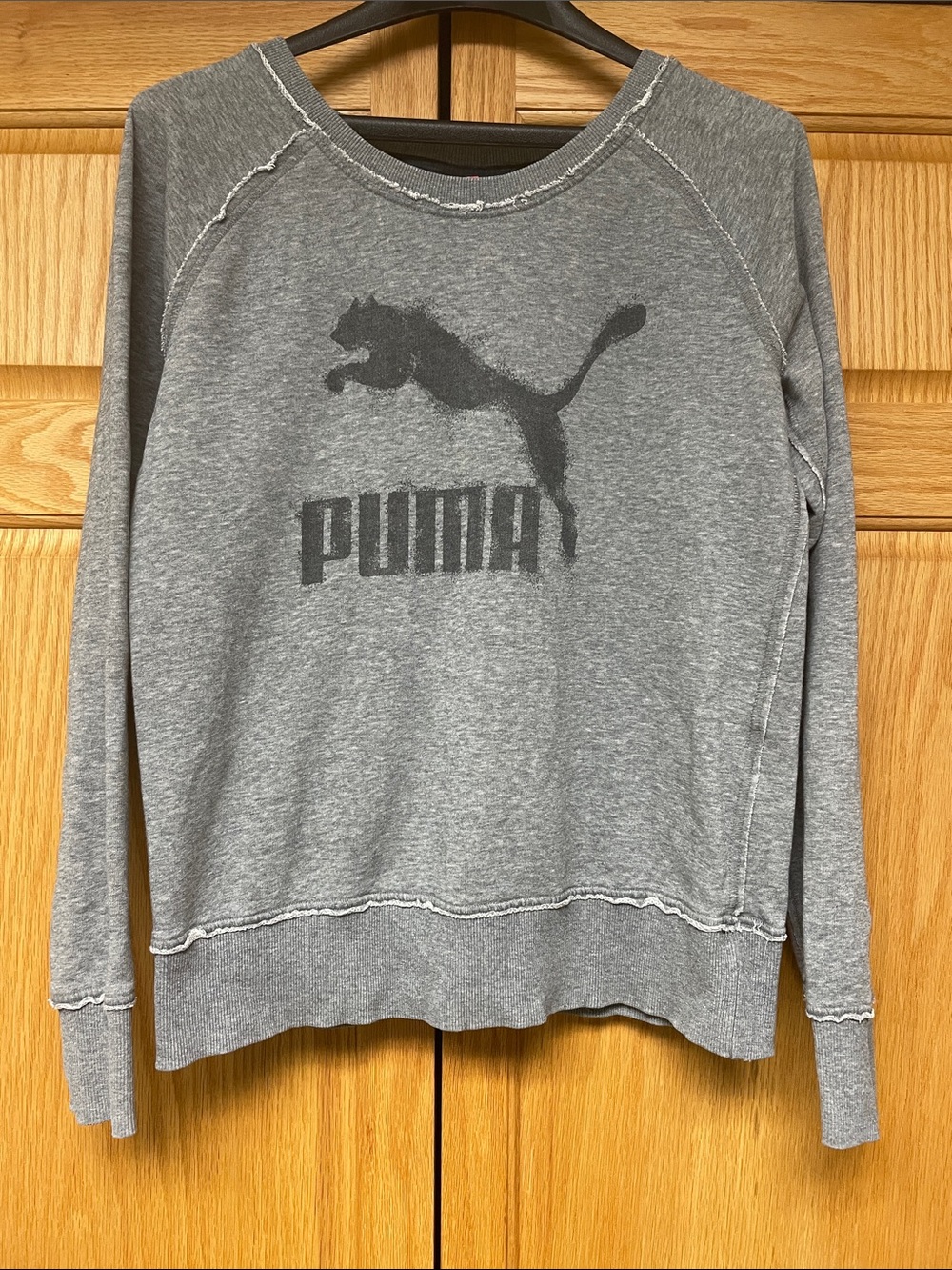 Puma Light Gray Crewneck Sweatshirt - Size Medium